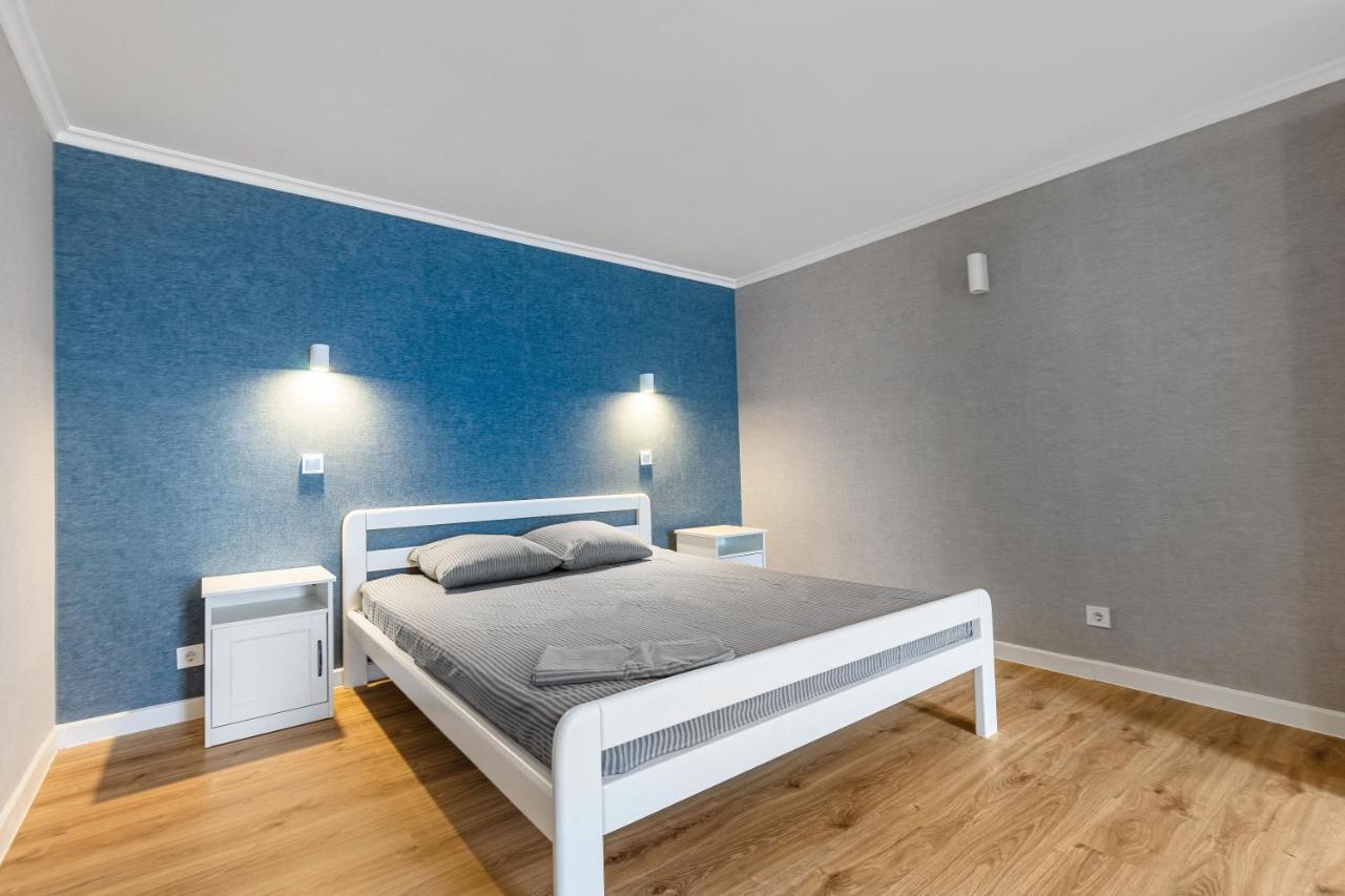18 Deribasivska Street Jacuzzi Apartment Odessa Luaran gambar
